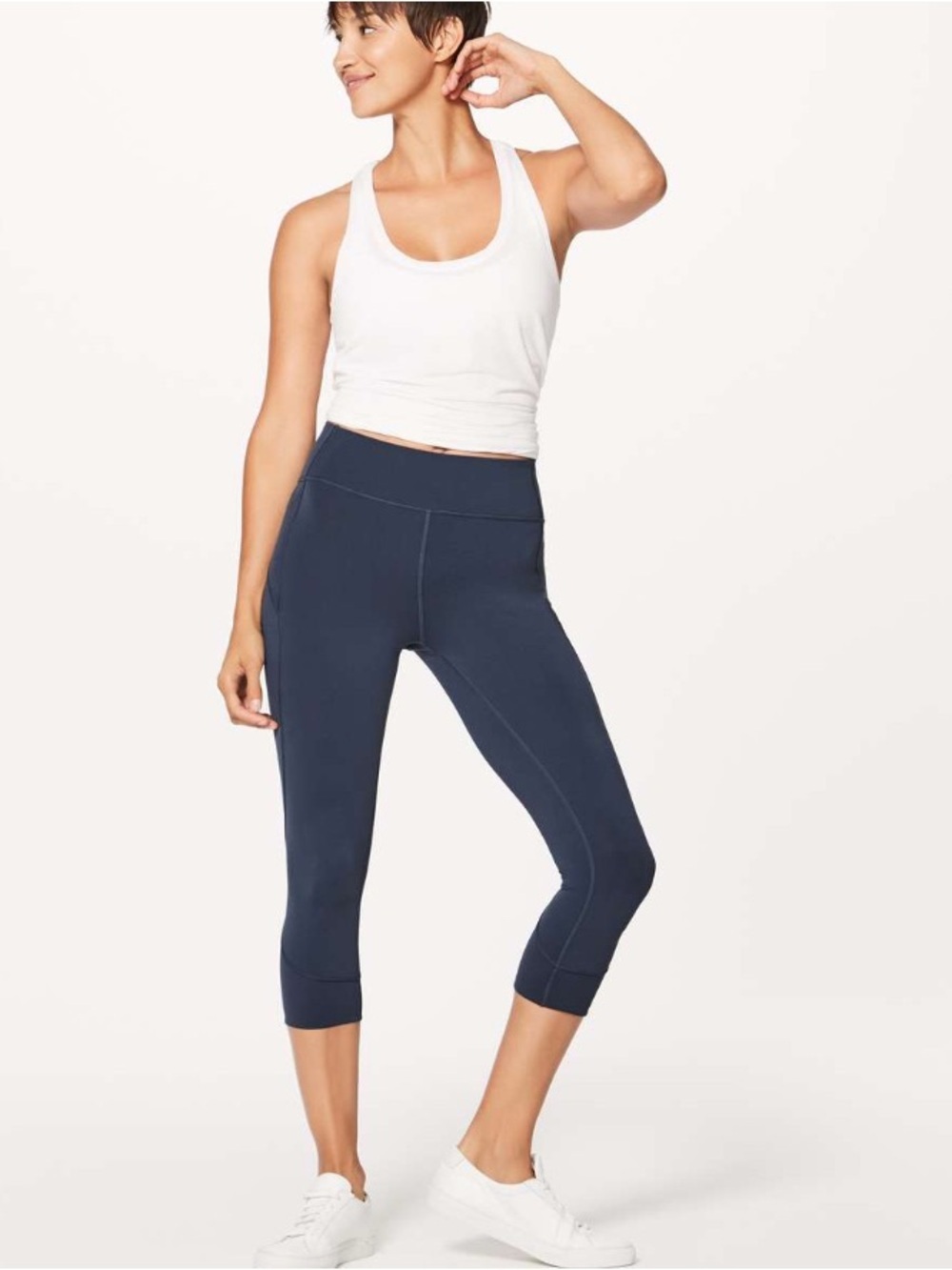 Lululemon In Movement Crop Everlux 19" Size 8